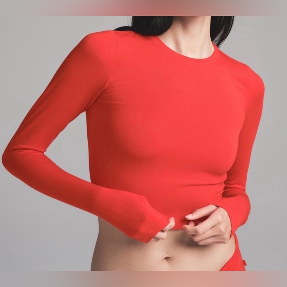 SKIMS Sleep Super Crop Long Sleeve Top | Ruby | XS ❤️